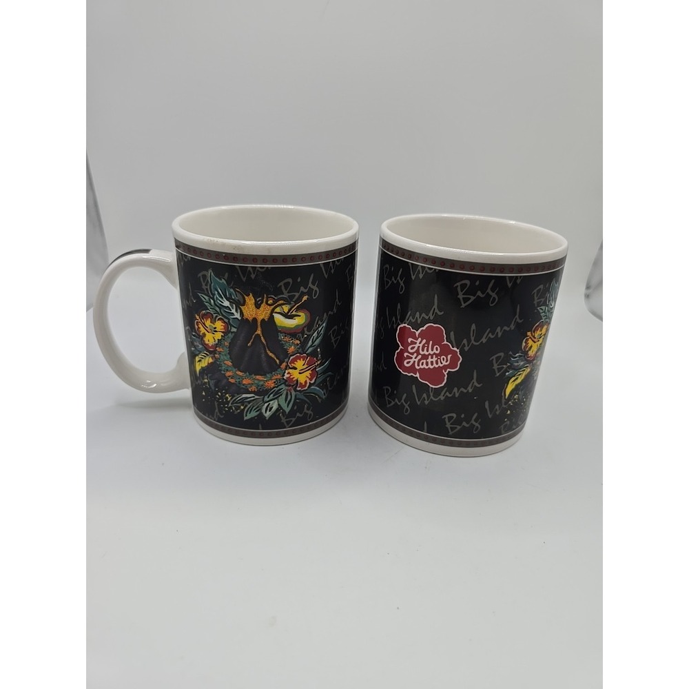 Hilo Hattie Volcano Mug Floral Big Island Hawaii Hibiscus Souvenir 2002 Set Of 2